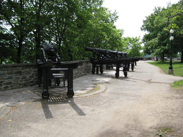 Canons pointed towards the St. Lawrence River