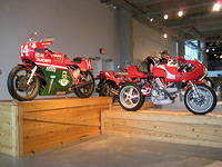 1979 Ducati 950 F1 and 2002 Ducati MH 900e